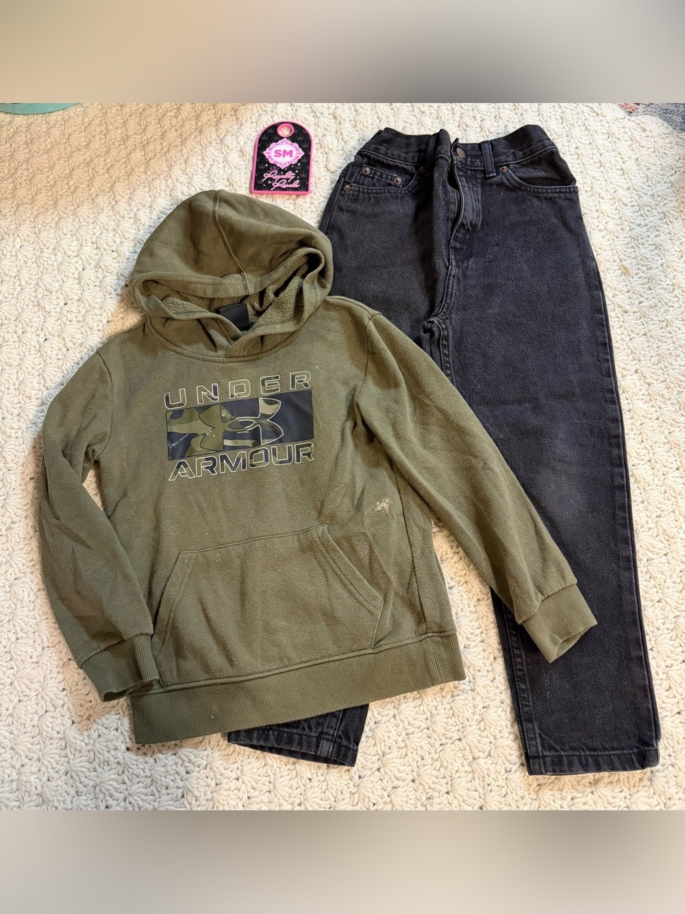 Under Armour Olive Green Camo Logo Kids Hoodie and black e